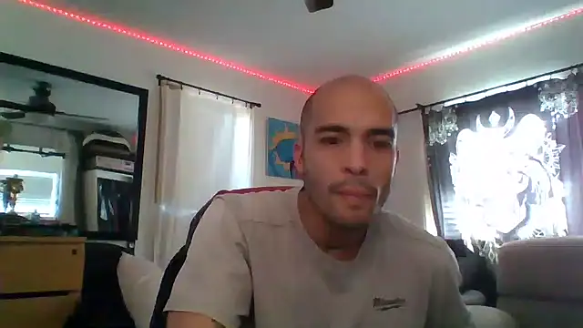 Snapshot of JohnnyDeep187 chatting on December 2024 10:26:02 PM JohnnyDeep187 online show from December 2024 10:26:02 PM