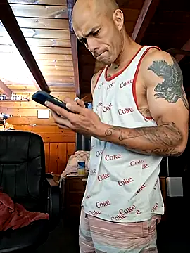 JohnnyDeep187 online show from March 2026 03:24:01 PM