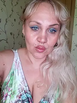 IsabellaBoni online show from June 2026 06:35:02 AM