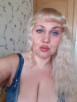 IsabellaBoni online show from March 2026 07:16:01 AM