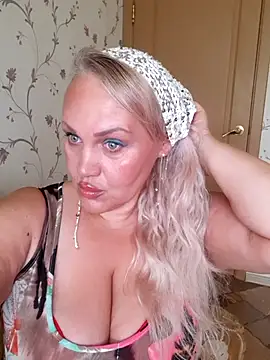 IsabellaBoni online show from July 2026 07:16:02 AM