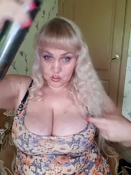 IsabellaBoni online show from May 2026 06:54:02 AM