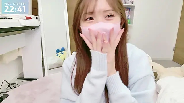 -SHINON- online show from December 2025 01:43:02 PM