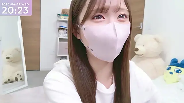 Snapshot of -SHINON- chatting on April 2026 11:25:02 AM -SHINON- online show from April 2026 11:25:02 AM
