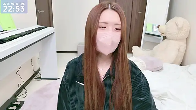 Snapshot of -SHINON- chatting on March 2025 01:55:01 PM -SHINON- online show from March 2025 01:55:01 PM