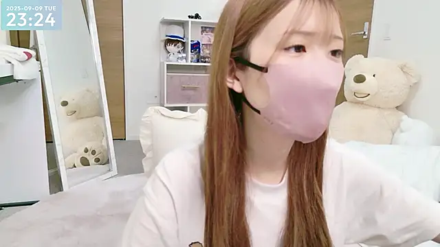 Snapshot of -SHINON- chatting on September 2025 02:26:02 PM -SHINON- online show from September 2025 02:26:02 PM