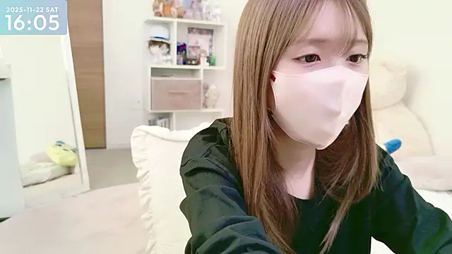 -SHINON- online show from November 2025 07:07:01 AM