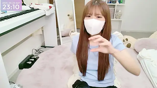 Snapshot of -SHINON- chatting on September 2025 02:11:02 PM -SHINON- online show from September 2025 02:11:02 PM