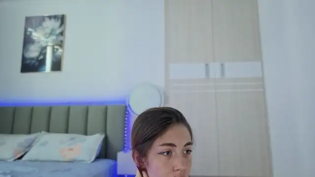 sweety vikky online show from March 2026 12:10:01 AM