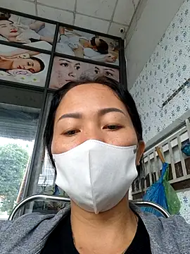 Snapshot of Baby-sexytits18 chatting on November 2025 12:05:02 AM Baby-sexytits18 online show from November 2025 12:05:02 AM