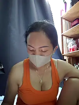 Baby-sexytits18 online show from October 2025 02:36:02 AM