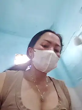 Snapshot of Baby-sexytits18 chatting on November 2025 01:21:01 AM Baby-sexytits18 online show from November 2025 01:21:01 AM