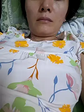 Snapshot of Baby-sexytits18 chatting on November 2025 11:47:01 AM Baby-sexytits18 online show from November 2025 11:47:01 AM