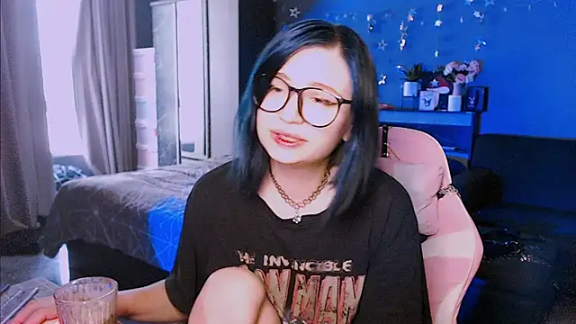 Snapshot of candy_lina chatting on September 2025 02:51:01 AM candy lina online show from September 2025 02:51:01 AM