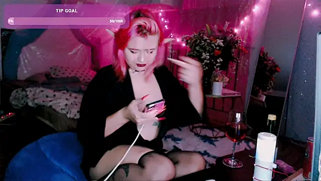 candy lina online show from April 2026 01:41:02 PM