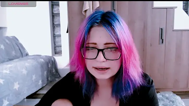 Snapshot of candy_lina chatting on May 2026 08:44:01 AM candy lina online show from May 2026 08:44:01 AM