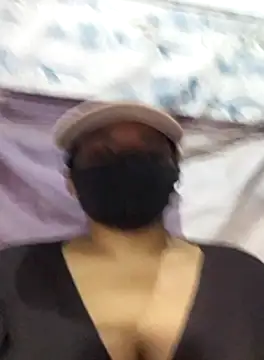 Snapshot of Tharukasenevirathne chatting on June 2026 04:22:01 PM Tharukasenevirathne online show from June 2026 04:22:01 PM