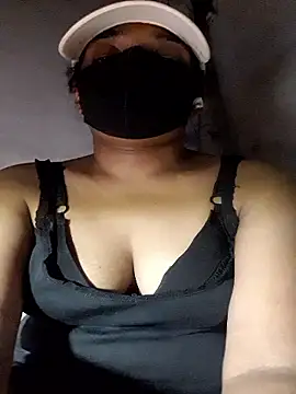 Snapshot of Tharukasenevirathne chatting on May 2026 04:16:01 PM Tharukasenevirathne online show from May 2026 04:16:01 PM