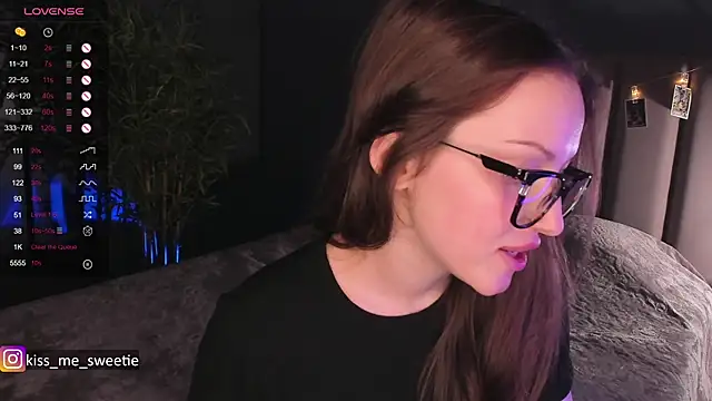 Snapshot of Ashley_Mintt chatting on December 2024 10:36:02 PM Ashley Mintt online show from December 2024 10:36:02 PM