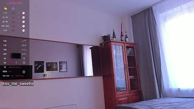 Ashley Mintt online show from March 2026 12:44:02 PM