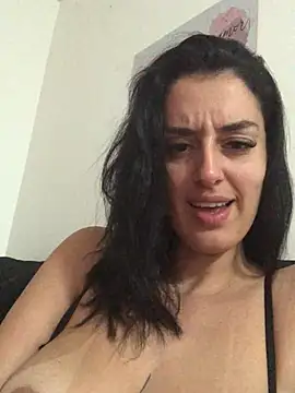 Catmila94 online show from May 2026 07:50:01 PM