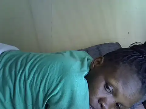 Snapshot of Sweet_serah chatting on November 2025 07:12:01 AM Sweet serah online show from November 2025 07:12:01 AM