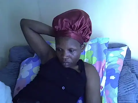 Snapshot of Sweet_serah chatting on November 2025 07:17:02 PM Sweet serah online show from November 2025 07:17:02 PM