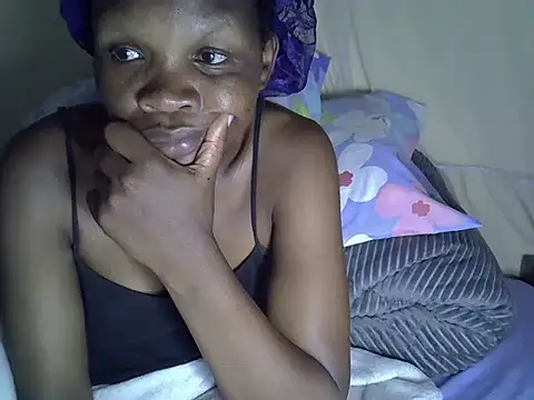 Snapshot of Sweet_serah chatting on April 2026 03:19:01 AM Sweet serah online show from April 2026 03:19:01 AM