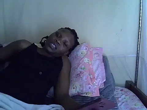 Snapshot of Sweet_serah chatting on September 2025 01:42:01 PM Sweet serah online show from September 2025 01:42:01 PM