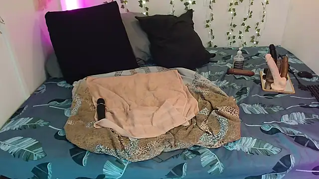 Cataleyaloca online show from March 2026 03:14:02 PM