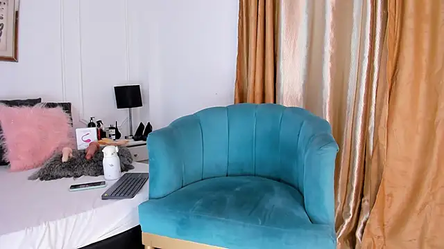 Snapshot of Santy_carrington chatting on February 2025 02:07:01 AM Santy carrington online show from February 2025 02:07:01 AM