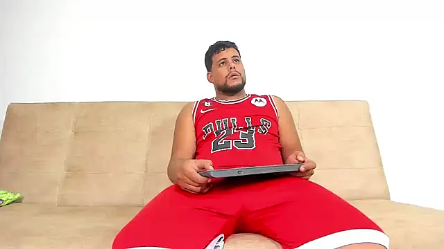 that temptation online show from December 2025 06:17:01 PM