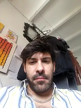 RealbarcelonaXxl online show from April 2026 12:01:01 PM