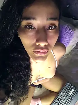 jaderossxx online show from November 2025 04:44:01 AM