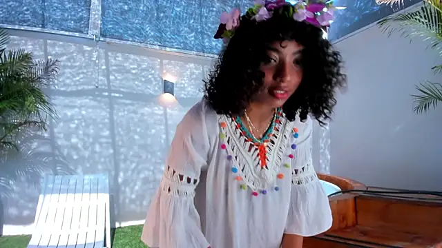 Ariella Ruiz online show from November 2025 02:00:02 PM