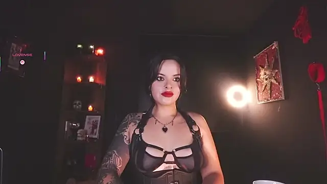 YourMissAlice online show from March 2026 10:00:02 PM