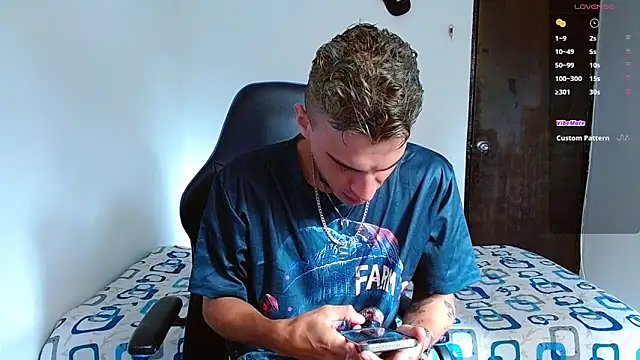 bray hotboy777 online show from November 2025 03:48:02 PM