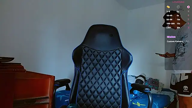 bray hotboy777 online show from December 2025 02:27:02 PM