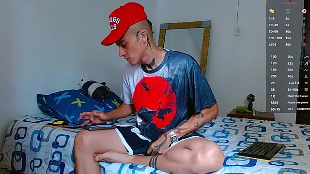 bray hotboy777 online show from November 2025 07:18:02 PM