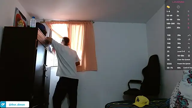 Snapshot of bray_hotboy777 chatting on February 2026 04:50:02 PM bray hotboy777 online show from February 2026 04:50:02 PM