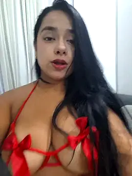 Snapshot of MarianaByanchi chatting on October 2025 03:10:01 AM MarianaByanchi online show from October 2025 03:10:01 AM