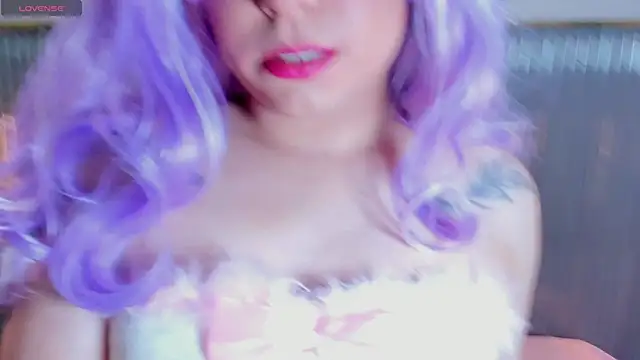 Snapshot of Vicky_Campbell_ chatting on September 2025 12:17:02 AM Vicky Campbell online show from September 2025 12:17:02 AM