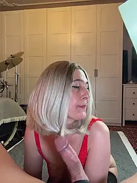 FoxyandTed online show from March 2026 11:33:02 AM