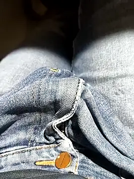 franko1987 online show from April 2026 04:52:01 AM