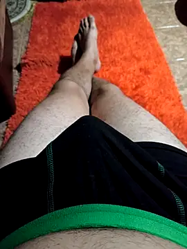 franko1987 online show from September 2025 01:00:01 AM