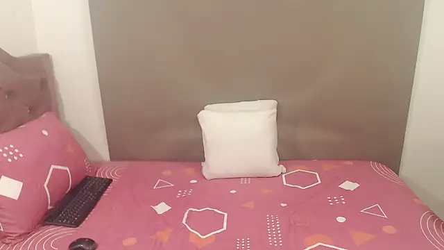 kimberlyjamexxx online show from January 2026 03:45:01 AM