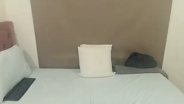 kimberlyjamexxx online show from April 2026 03:46:02 AM