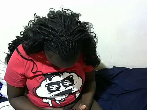 Snapshot of Thicky_kyla chatting on October 2025 07:57:02 PM Thicky kyla online show from October 2025 07:57:02 PM