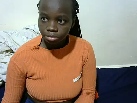 Snapshot of Thicky_kyla chatting on September 2025 01:50:02 AM Thicky kyla online show from September 2025 01:50:02 AM