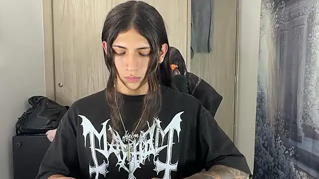 gabriel  manson online show from November 2025 12:33:01 AM